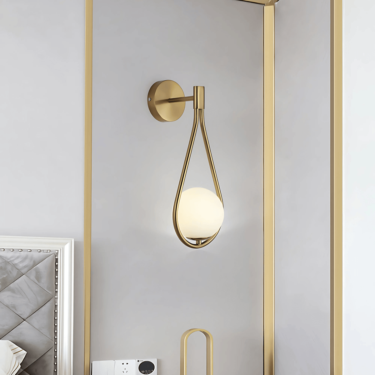 Droplet Wall Light | Modern Teardrop Wall Lamp